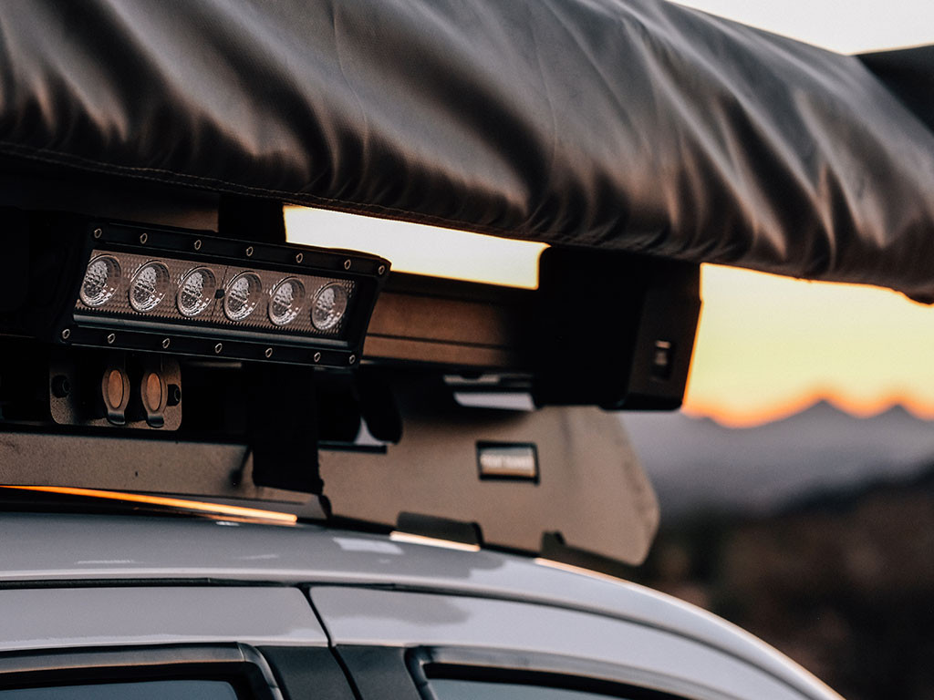 Bat Wing/Manta Wing markiisikiinnikkeet - Front Runnerilta 4