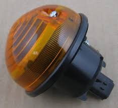 FRONT ORANGE LIGHT FROM 300TDI 1