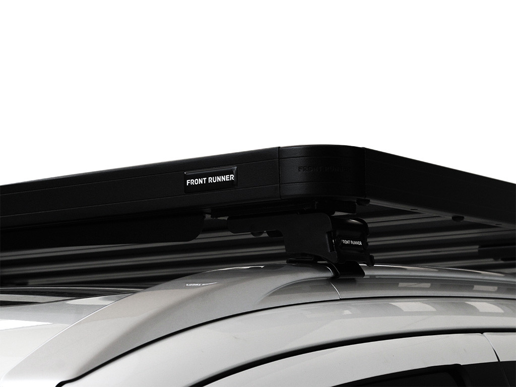 Mitsubishi Outlander (2015-nykyinen) Slimline II kattotelinesarja - Front Runner 2