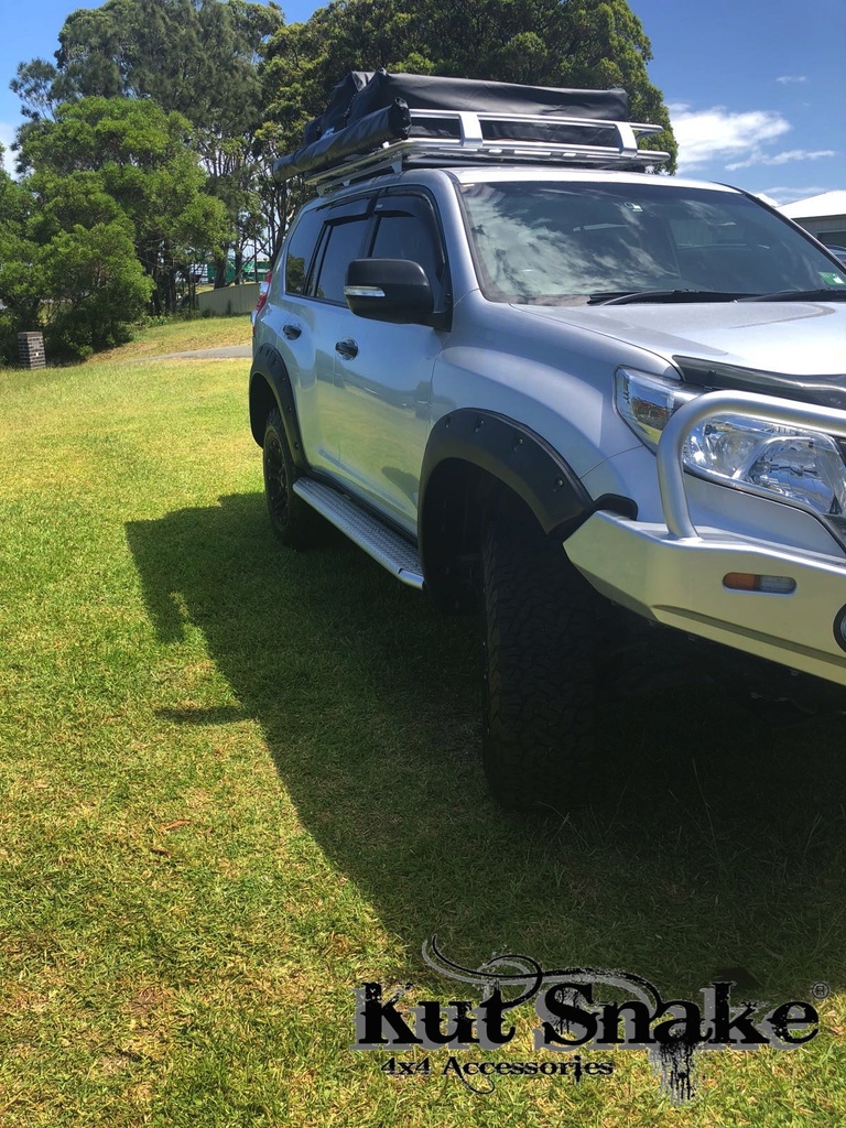 Lokasuojan levike, Toyota Land Cruiser 150 8