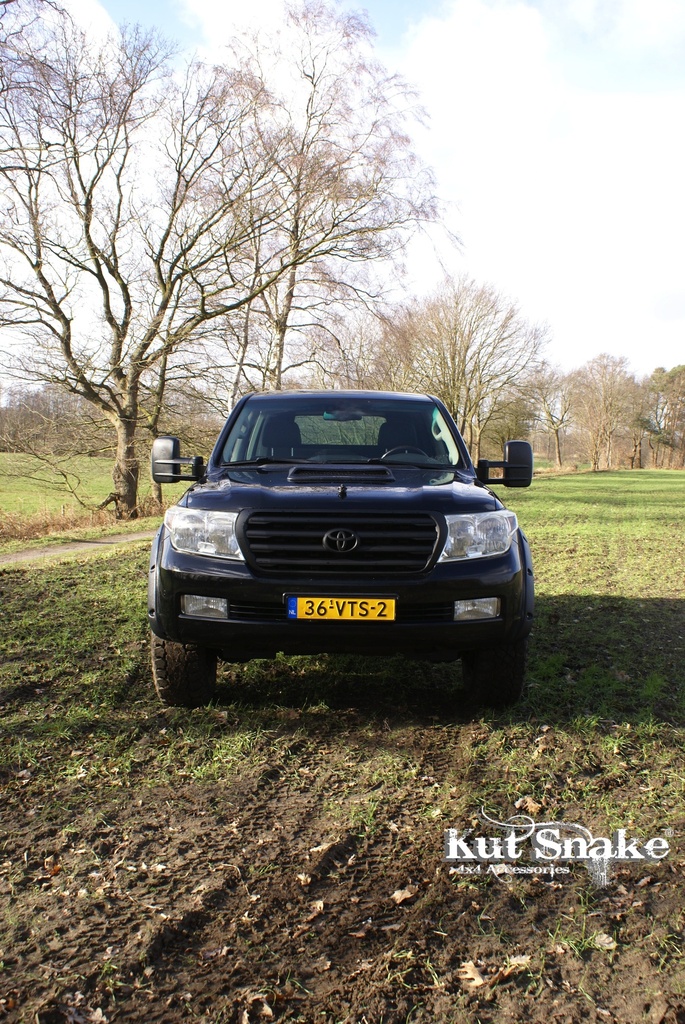 Fender Flares Toyota LC200 3