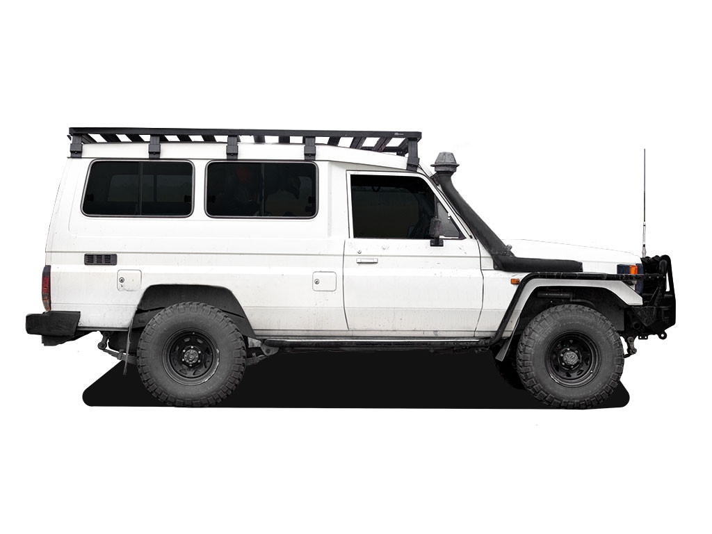 Toyota Land Cruiser 78 Troopy Slimline II kattotelinesarja - Front Runner 1