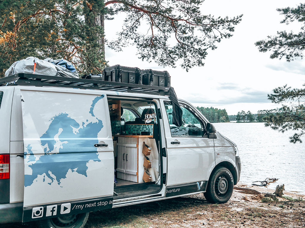 Volkswagen T5 Transporter SWB (2003-2015) Slimline II kattotelinesarja - Front Runner 7