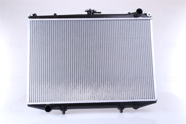 Nissan D21 Radiator