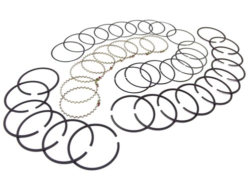AMC V8 PISTON RING KIT