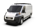 RAM Pro Master 1500 (136 tuumaa WB/Low Roof) (2014-nykyinen) Slimpro Van Rack Kit - Front Runner
