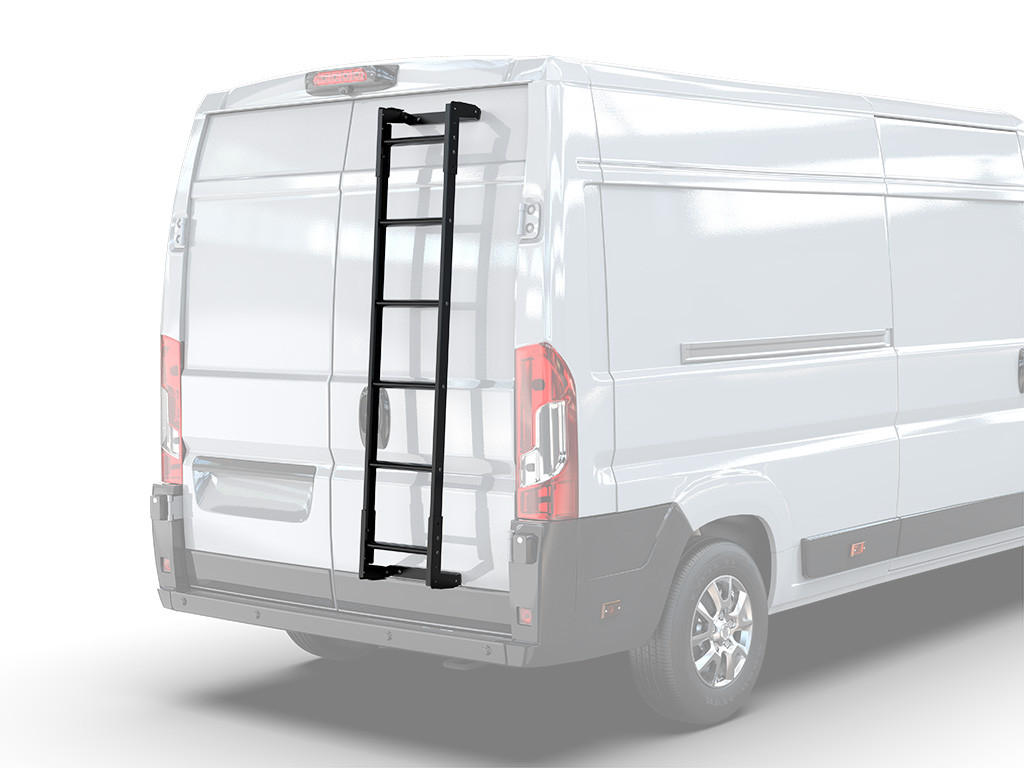 Universal Vehicle Ladder / Medium - av Front Runner