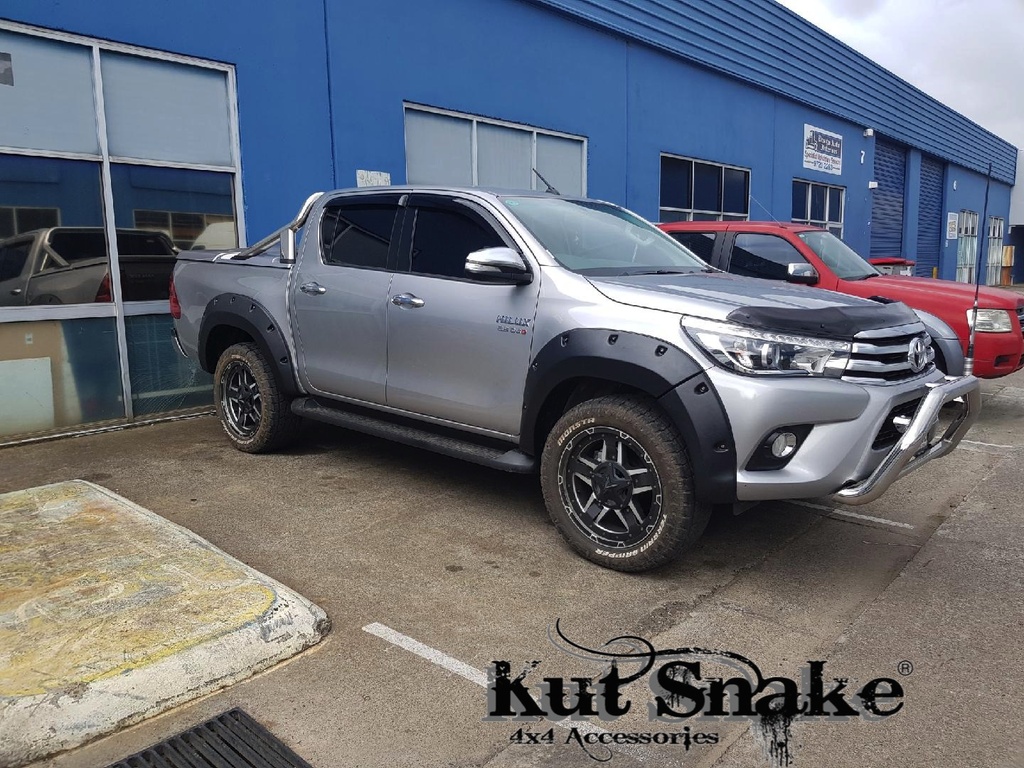 Skärmbreddare, Toyota Hilux Revo