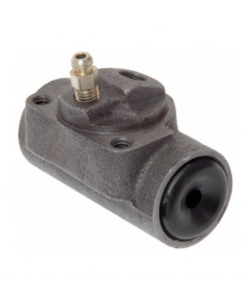 Brake cylinder rear L/R